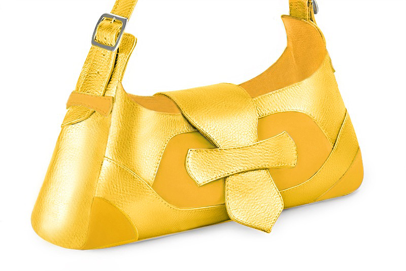 Yellow women's dress handbag, matching pumps and belts. Front view - Florence KOOIJMAN